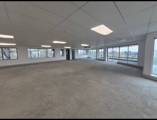 777M² OFFICE TO LET IN WOODMEAD